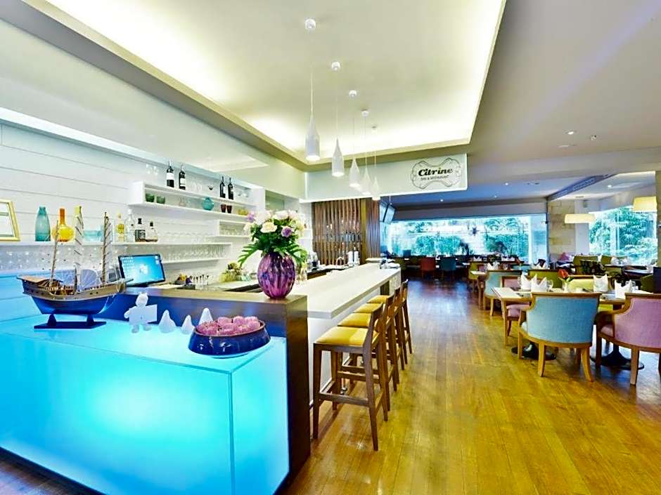 St. James Hotel