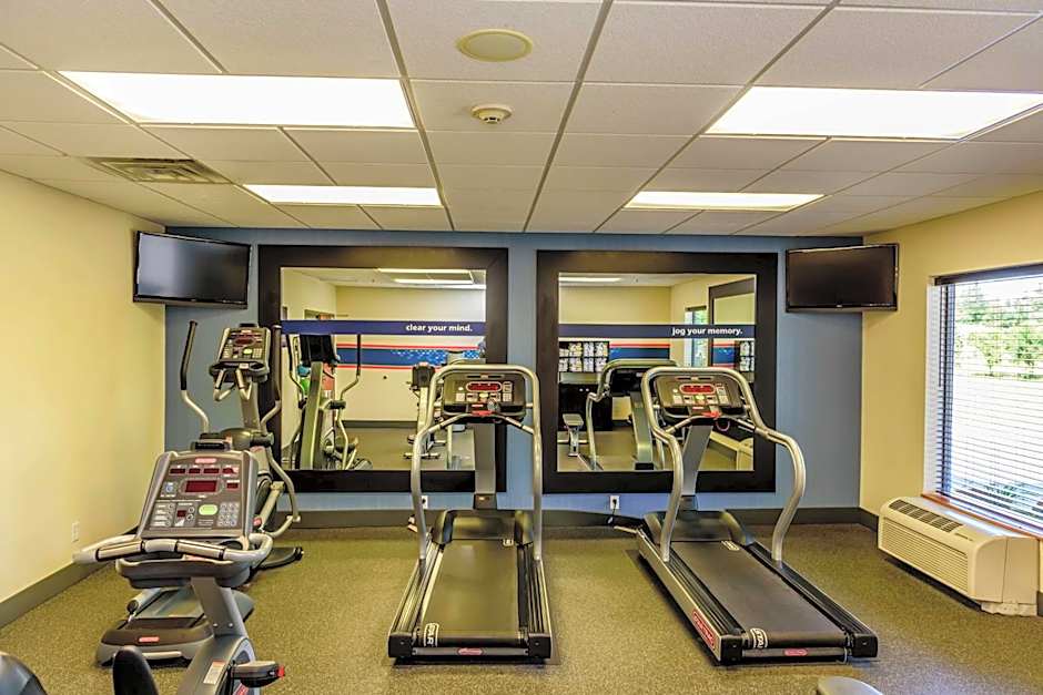 Hampton Inn By Hilton And Suites Jamestown