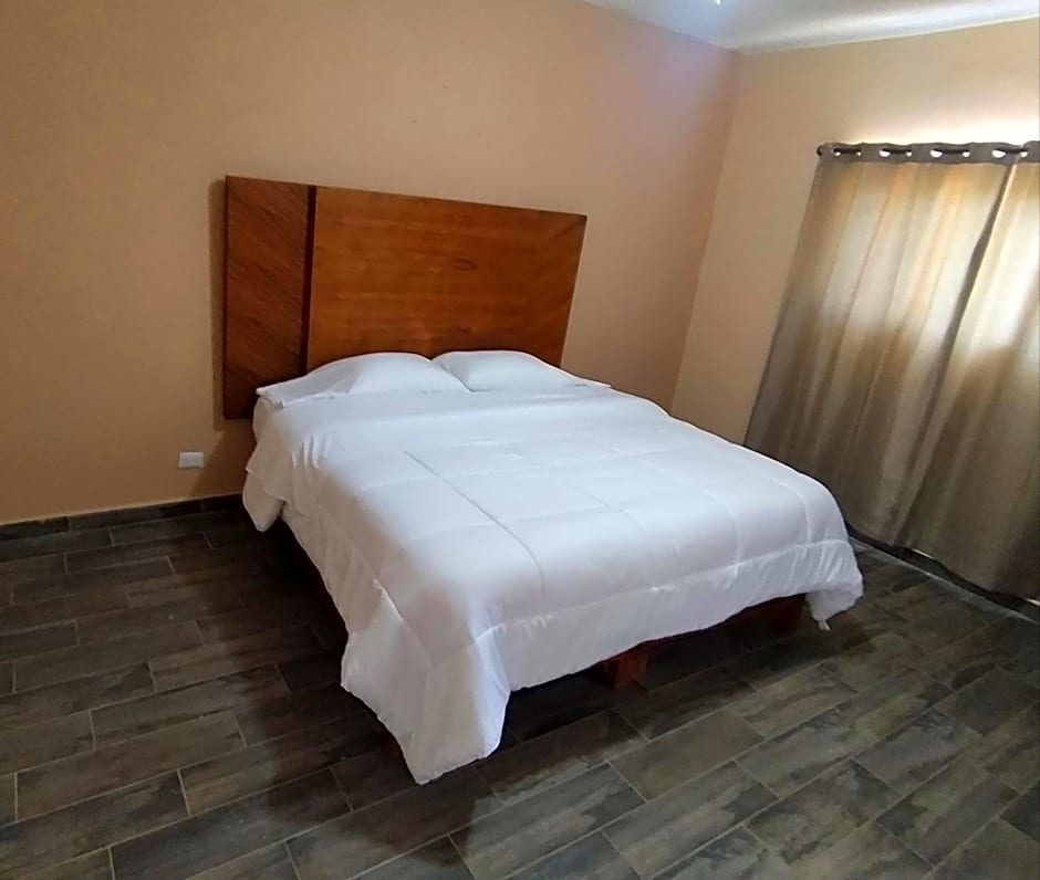 Oxi Hotel