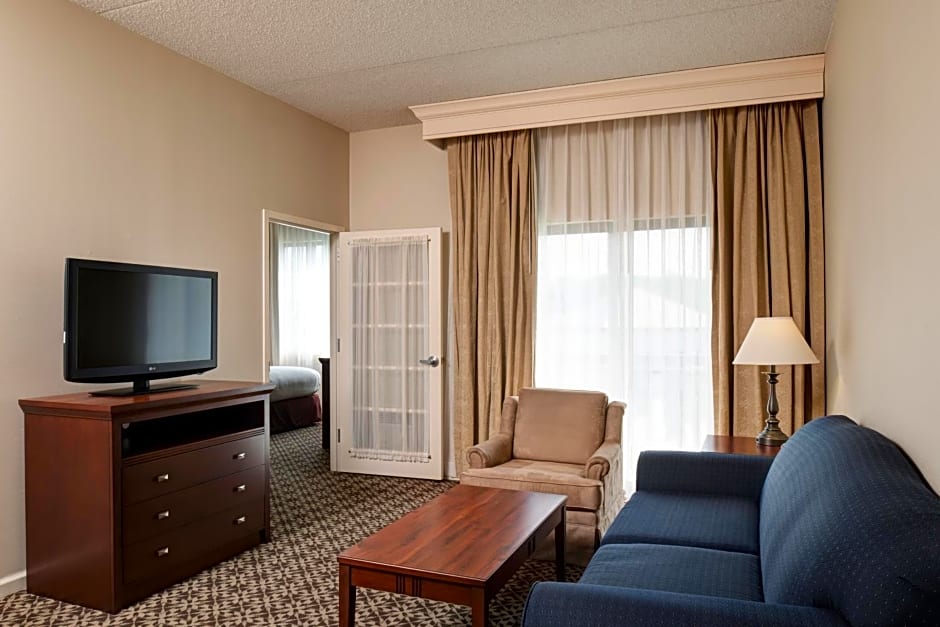 DoubleTree Suites by Hilton Mount Laurel