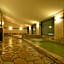 Okura Chiba Hotel