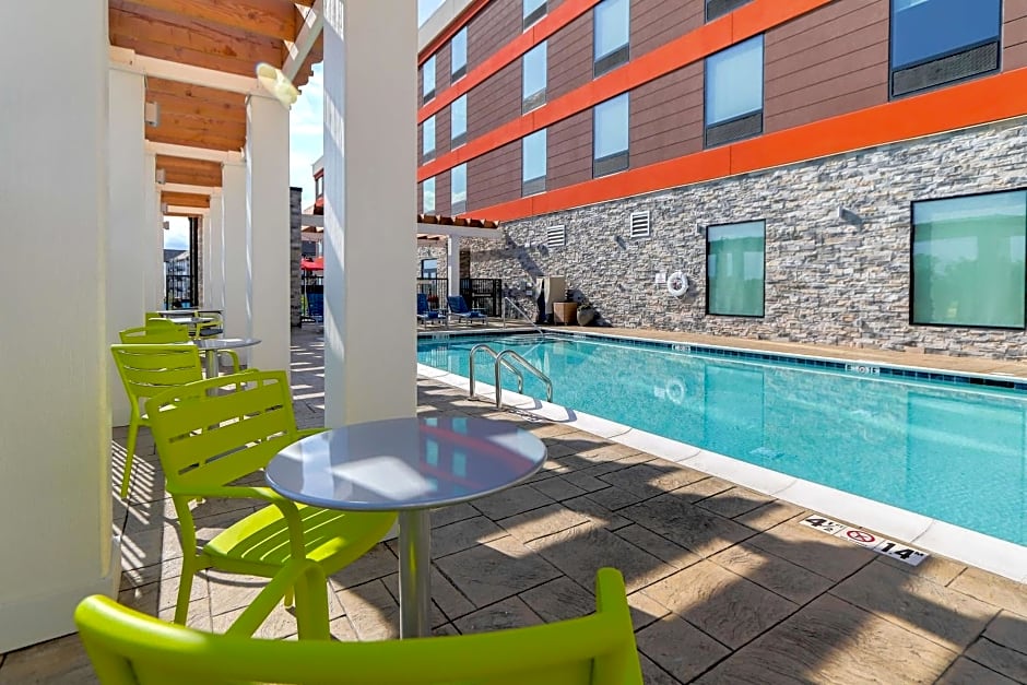 Home2 Suites by Hilton Alcoa Knoxville Airport