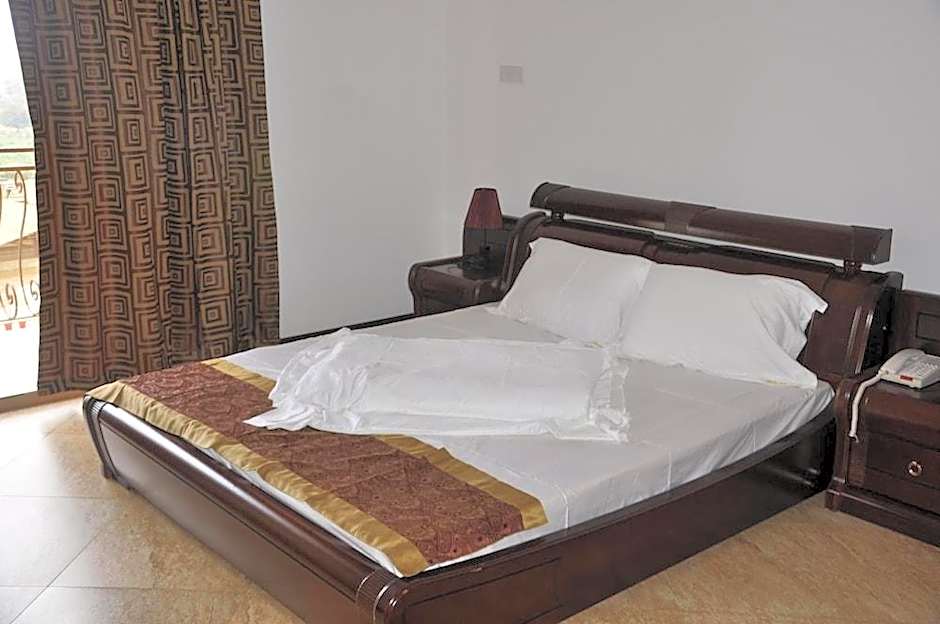 Biraj International Hotel