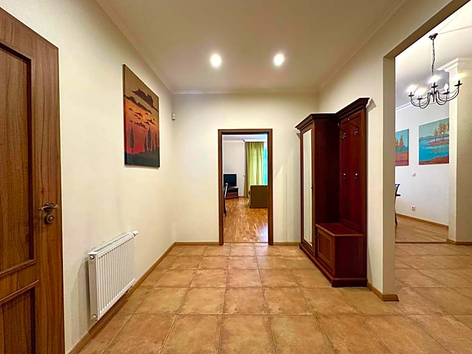 Slunecni Lazne Apartments