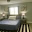 Sunny Palms Inn