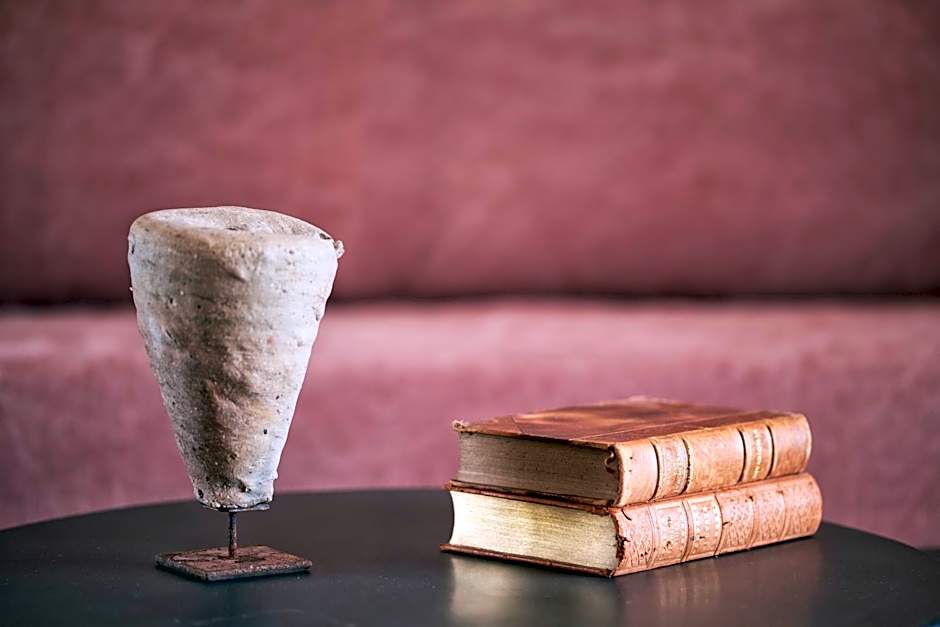 Naxian Collection - Small Luxury Hotel of the World