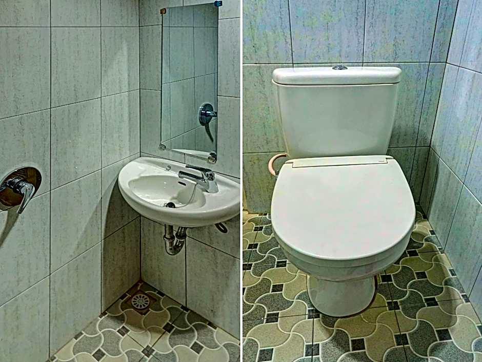 OYO 90062 Ava Guesthouse