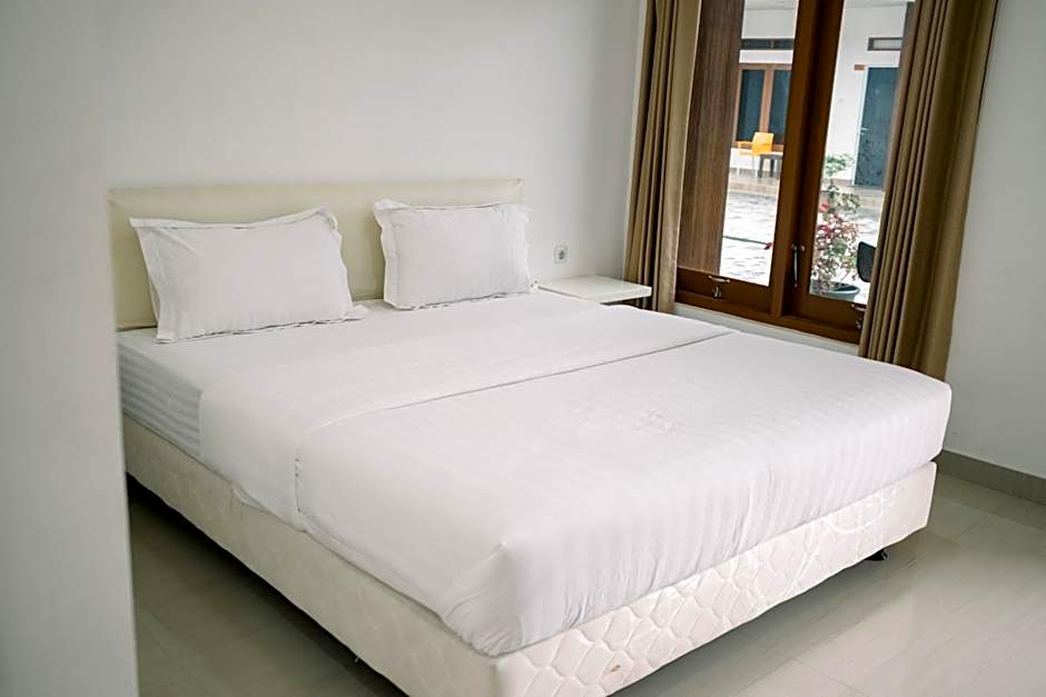 Morika Inn