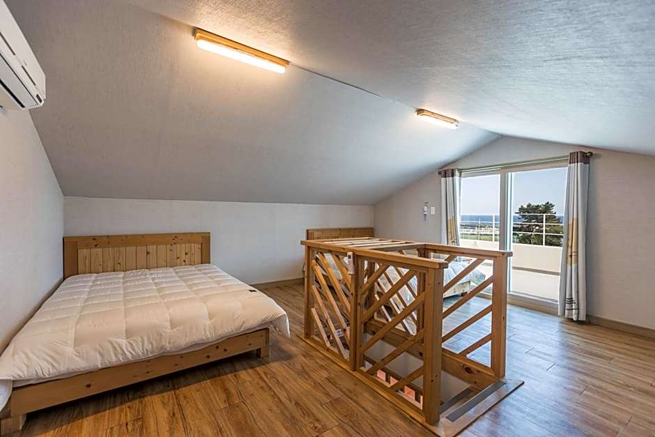 Jeju Pine Beach – Seogwipo, MO