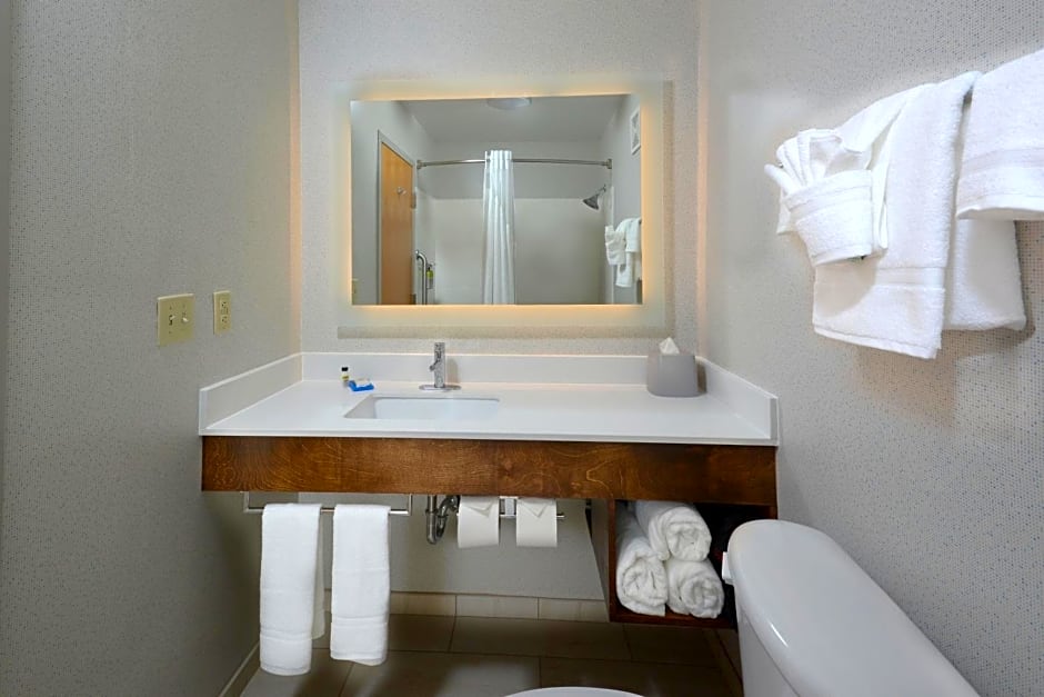 Holiday Inn Express Danville By IHG