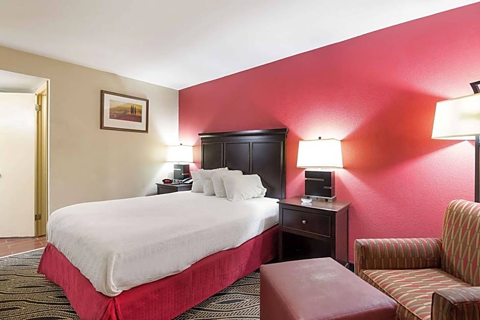 Best Western Braddock Motor Inn