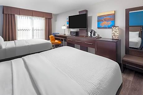 Standard Queen Room with Two Queen Beds