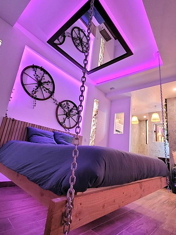 Grenoble LA SUITE 2 spa jaccuzzi et sauna privatif