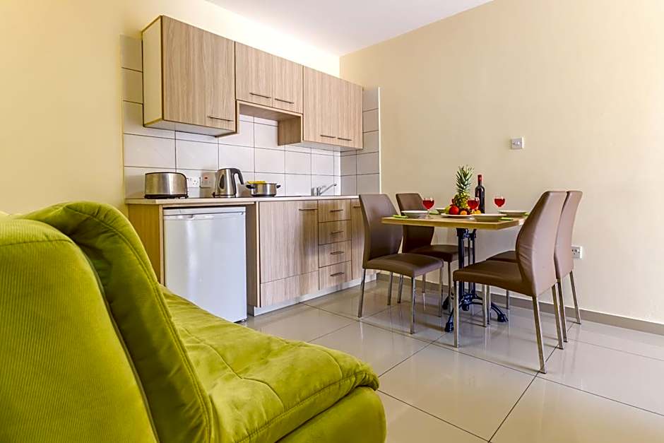 Paul Marie Hotel Apartments