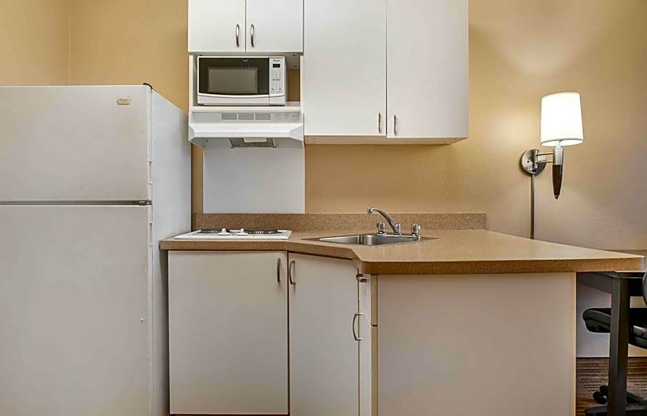 Extended Stay America Select Suites - Detroit - Roseville