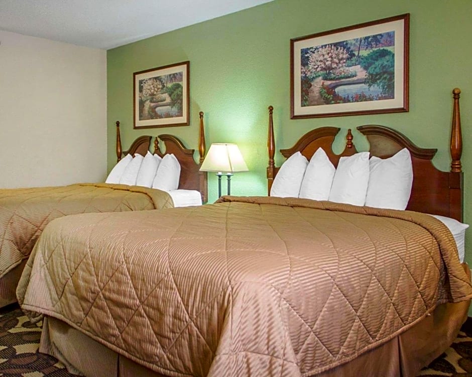 Quality Inn Broken Arrow - Tulsa
