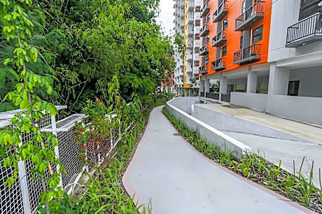 Clovers Residence @Solo Urbana Near UNS