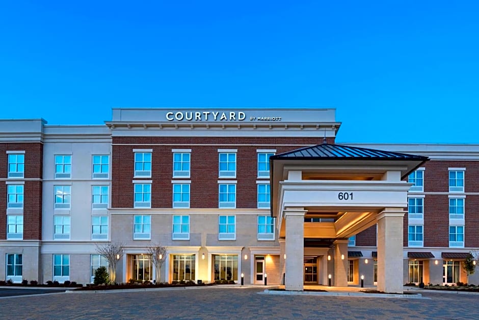 Courtyard by Marriott Jackson Madison
