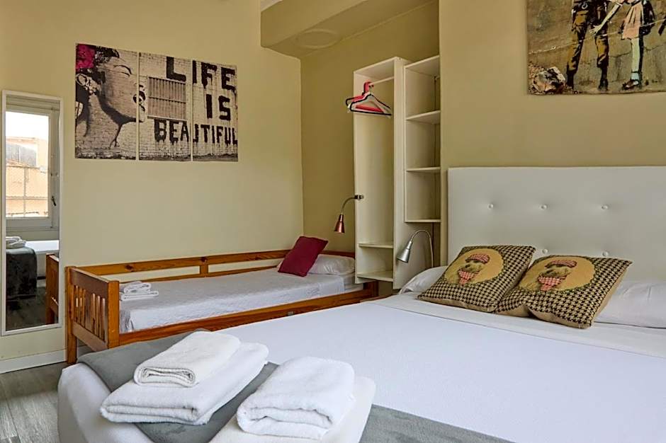 Wow Hostel Barcelona