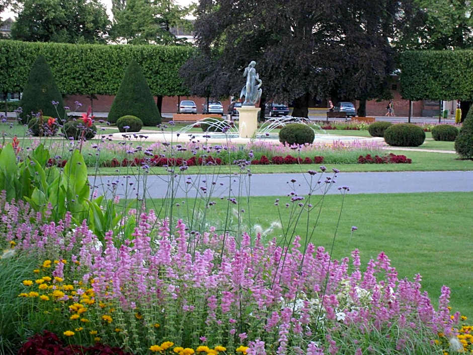 Lazensky Hotel Park