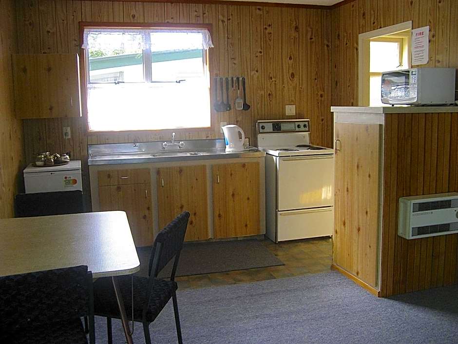 Tongariro River Motel