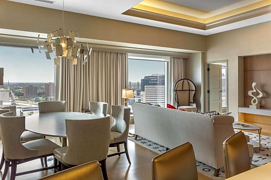 Omni Louisville Hotel