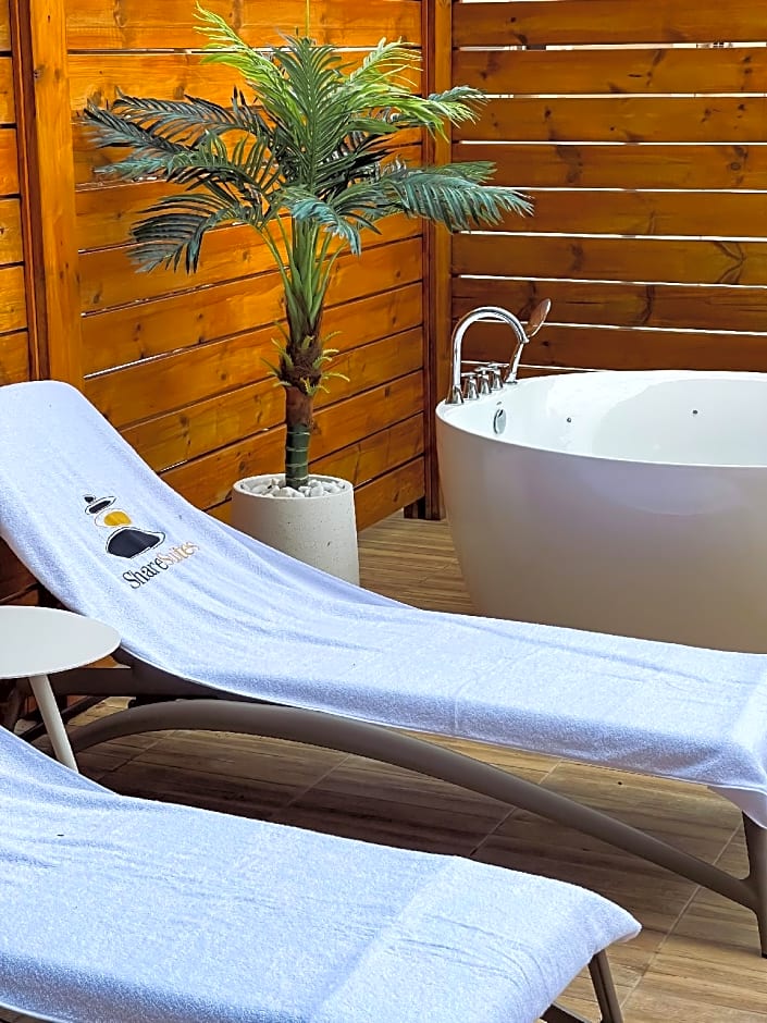 Share Suites Hotel Bat-Yam