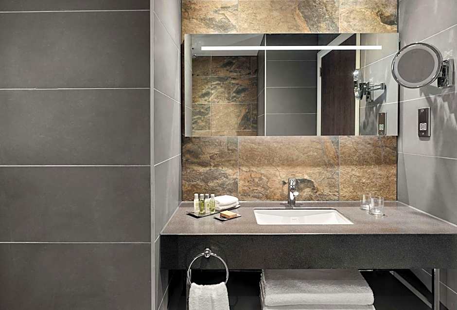 DoubleTree By Hilton Sheffield Park