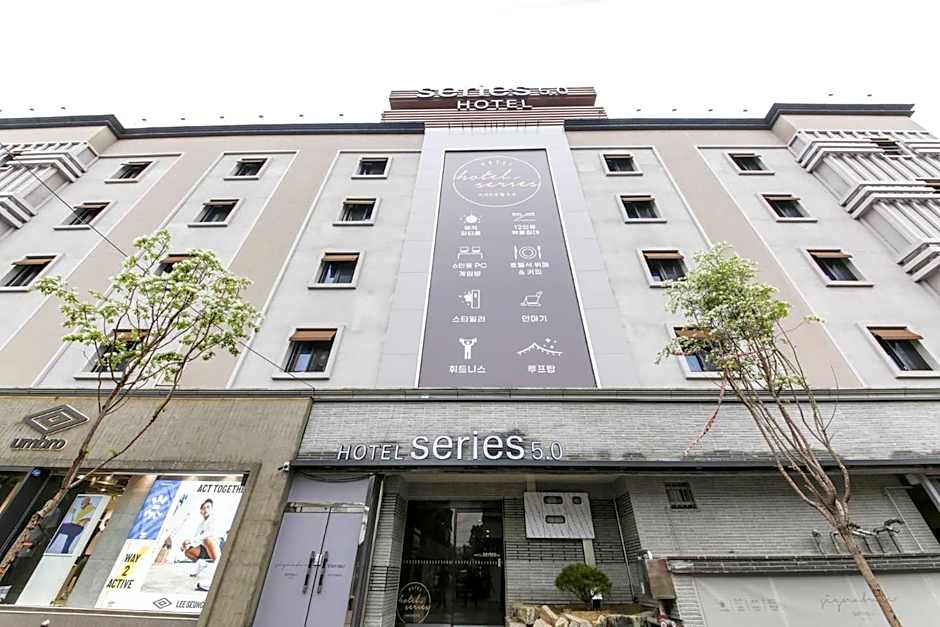Daegu Seongseo Hotel Series 5.0