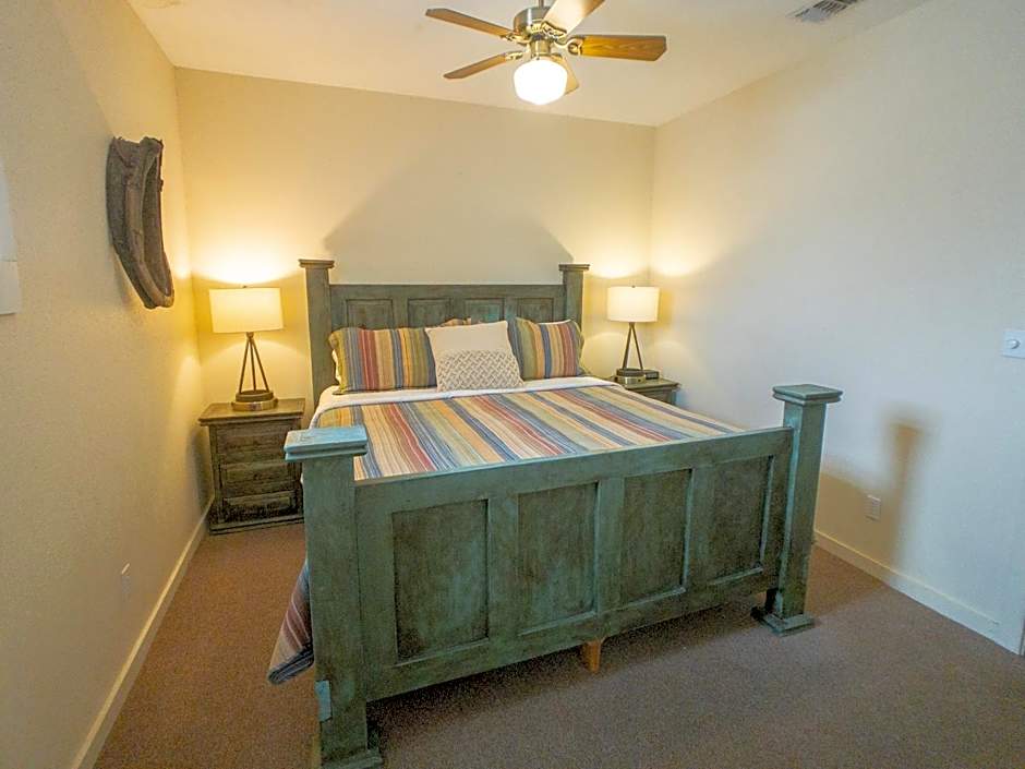 Schmitz Bed & Breakfast