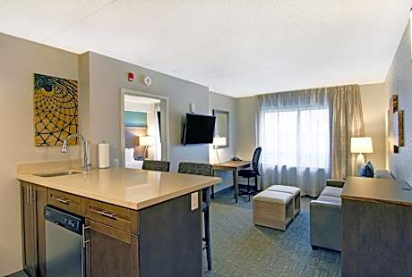 Queen Studio Suite with Sofa Bed