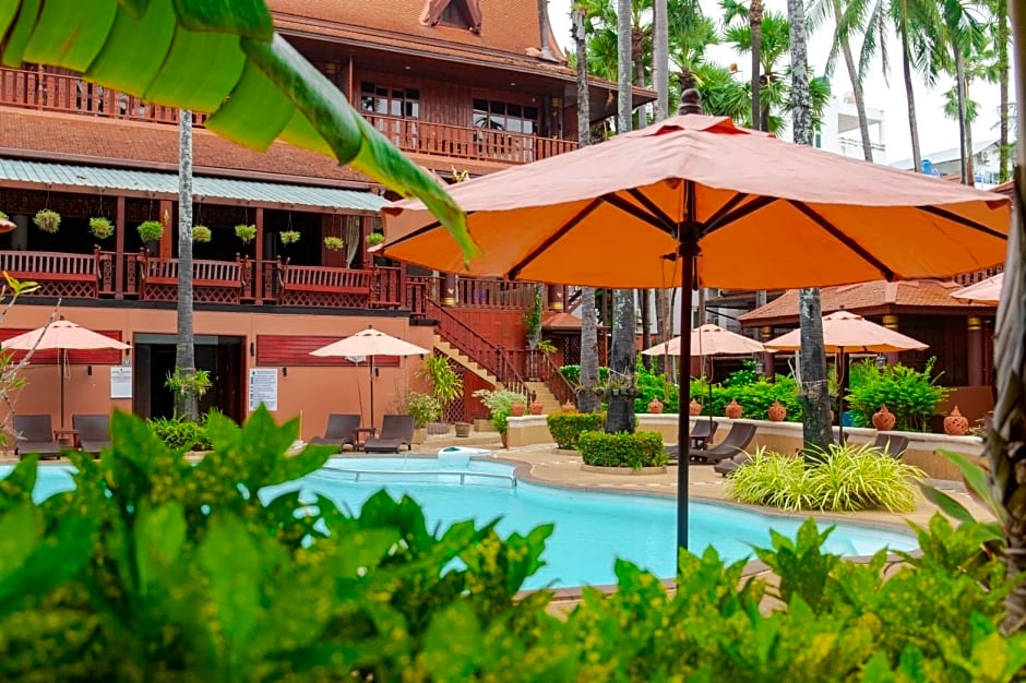 Royal Phawadee Village Patong Beach Hotel (SHA Plus)
