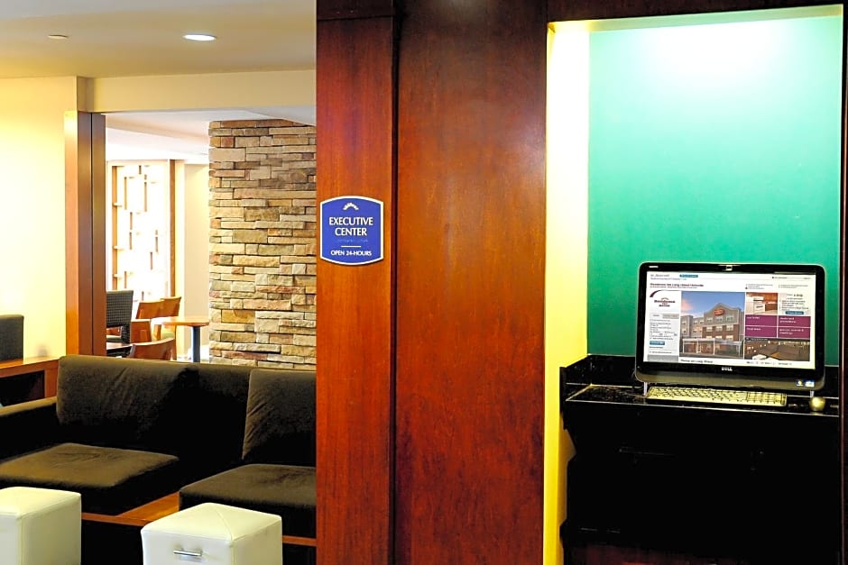 Residence Inn Long Island Holtsville