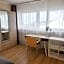 Bright & Peaceful Room Near Old Town