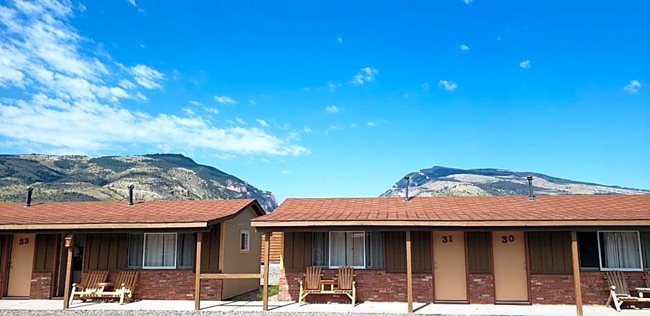 Big Bear Motel