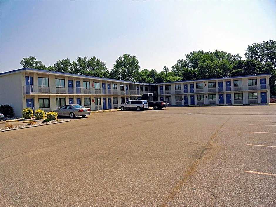 Motel 41 - Evansville, IN