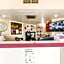 Castle Inn & Suites By OYO Chickasha