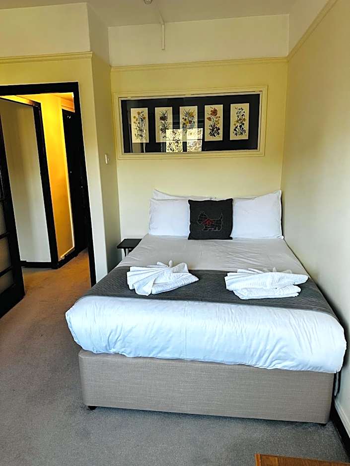 Vincent House London Residence