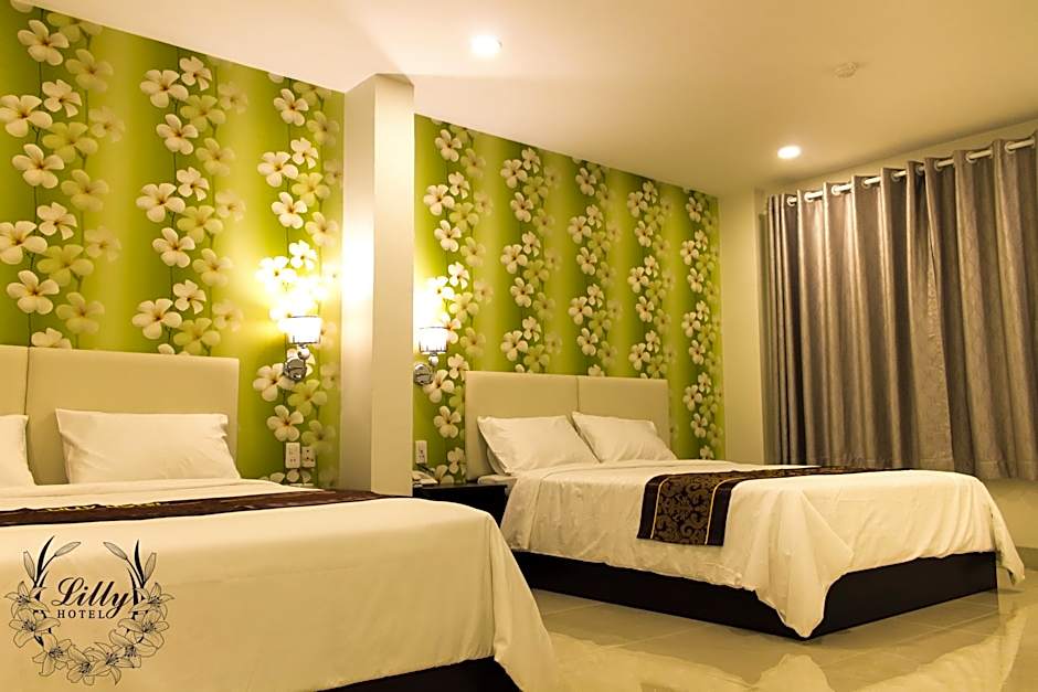 LiLLy Hotel