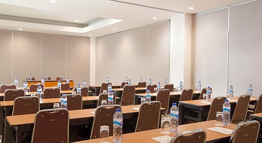 Amaris Hotel Citra Raya - Tangerang