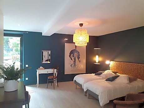 Superior Twin Room with Garden View