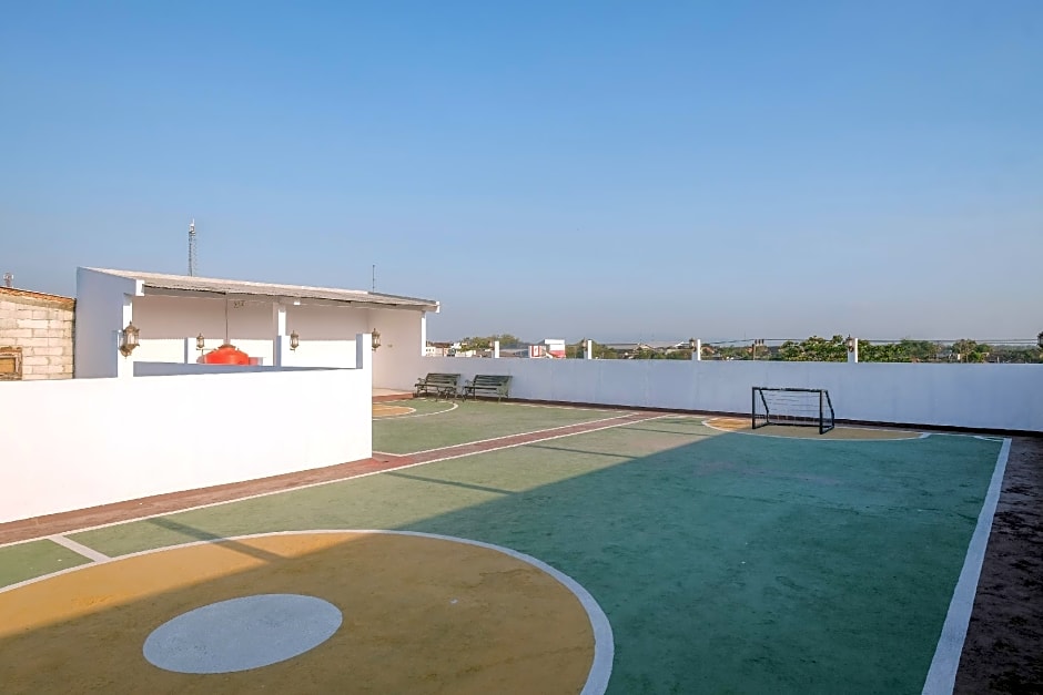 Urbanview Syariah Wisma Nabil Solo