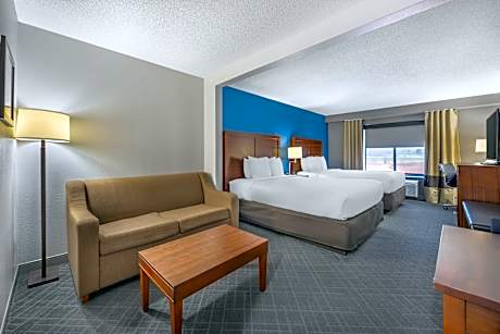 Queen Suite with Two Queen Beds - Non Smoking