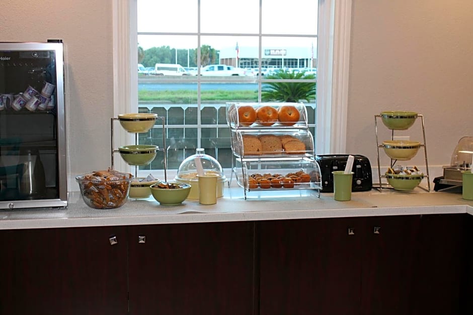 Quality Inn & Suites Port Arthur - Nederland