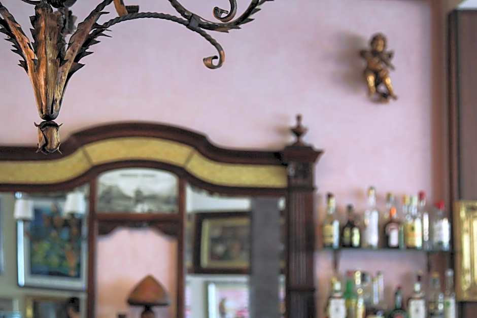 Art Hotel Pandos