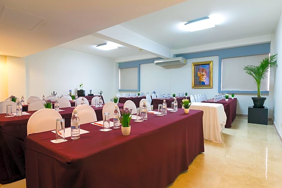 Imperio de Angeles Executive by Real de Minas Business Class