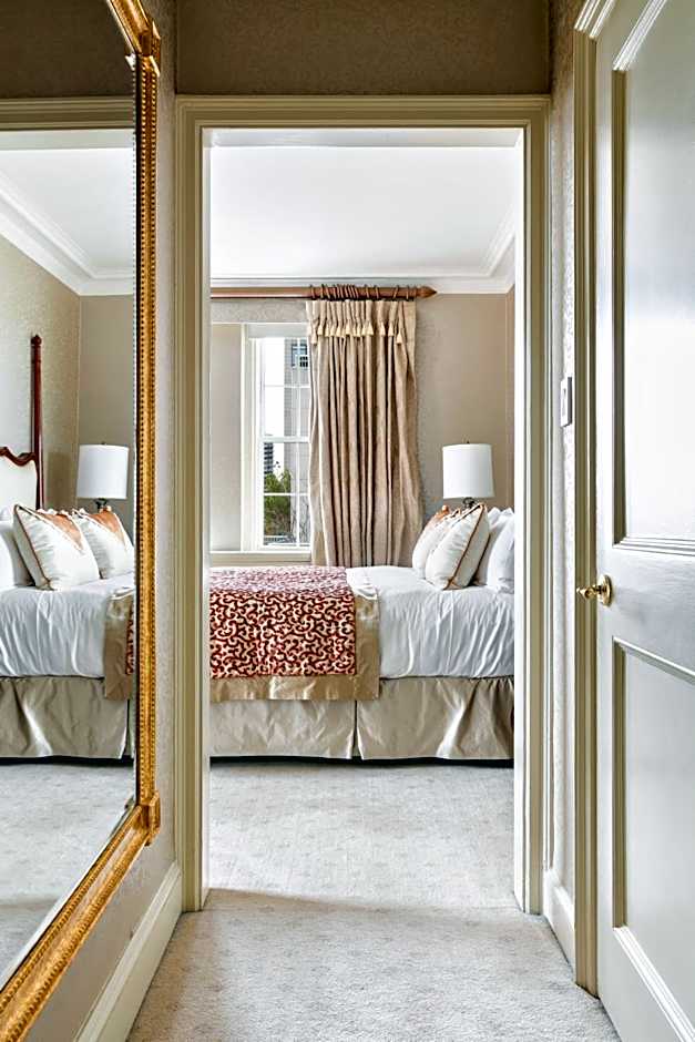 The Pierre New York, A Taj Hotel
