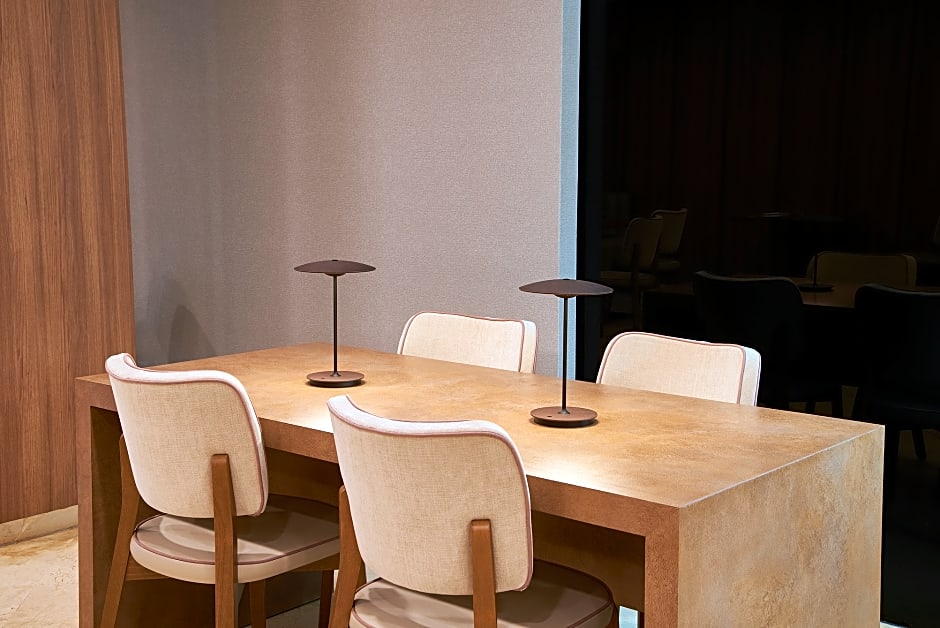 NH Ciudad De Valencia