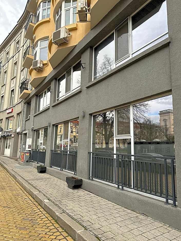 Central Point Boutique Hotel