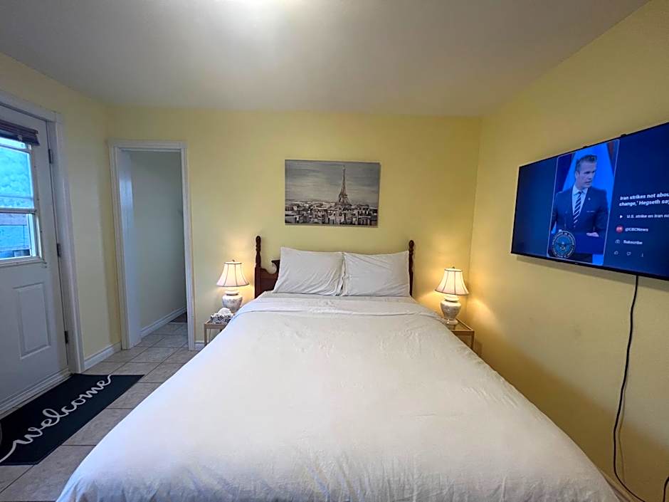 Lee's Ocean Peek B & B